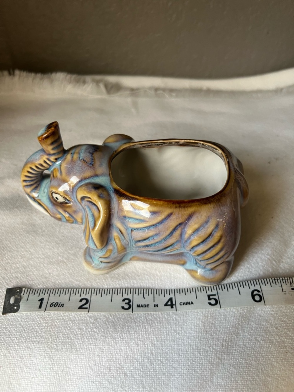 vintage Japanese ceramic elephant planter,  iridescent blue and brown - Picture 3 of 9